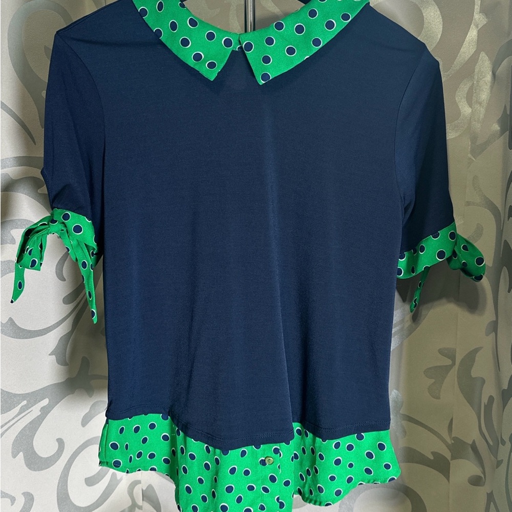 Faith and Joy Navy Top with Green Polka Dots size Small